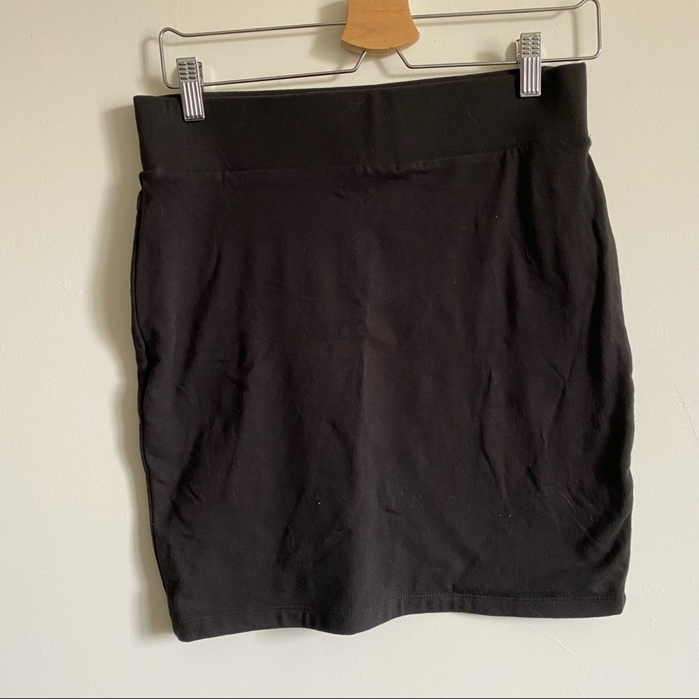 🌟3 for $15 || Forever 21 || Black Bandage Body Con Y2k Mini Skirt